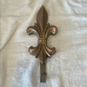 Gold Fleur-de-Lis Wall Hook